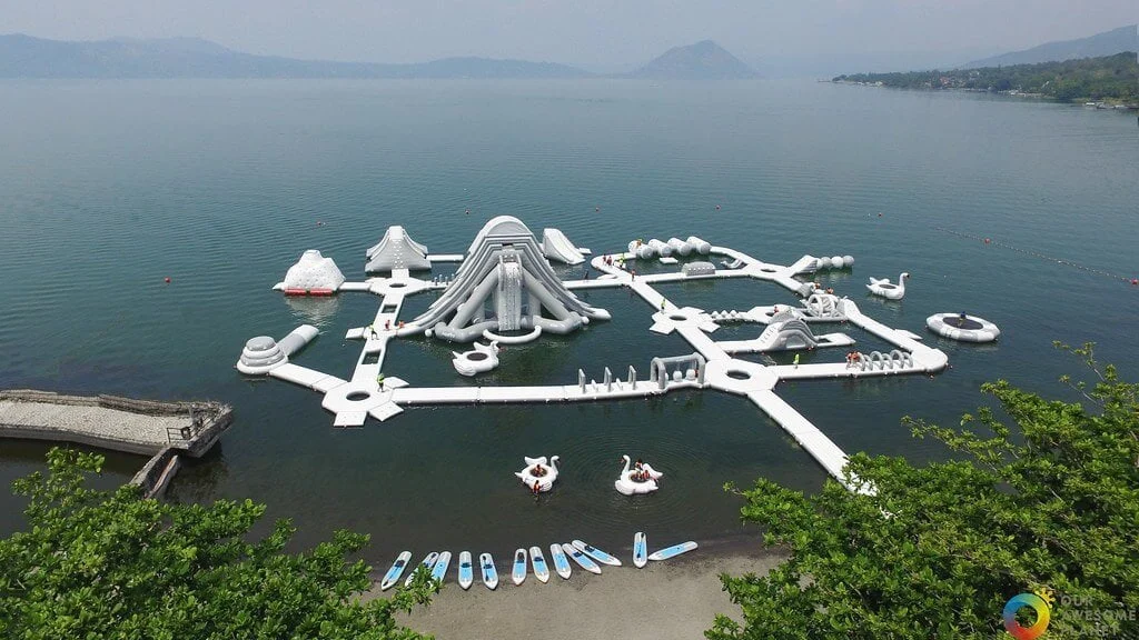 Commercial floating aqua park modular units installed near shore