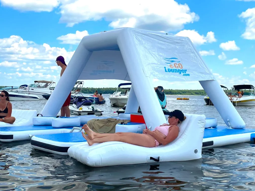 floating lounge chairs